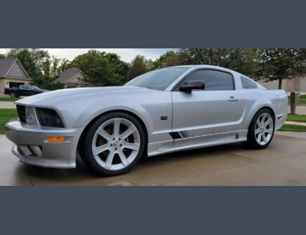 Thumbnail Photo undefined for 2005 Ford Mustang